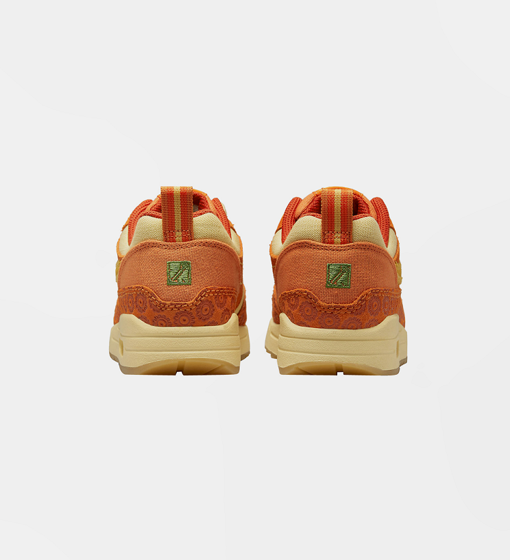 Nike Air Max 1 Somos Familia