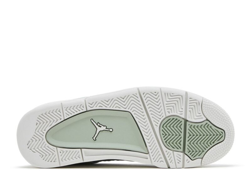 jordan-4-retro-abundance-seafoam